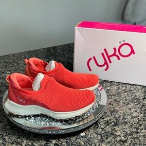 Ryka Coral Slip-On Sneakers NEW 7 Wide